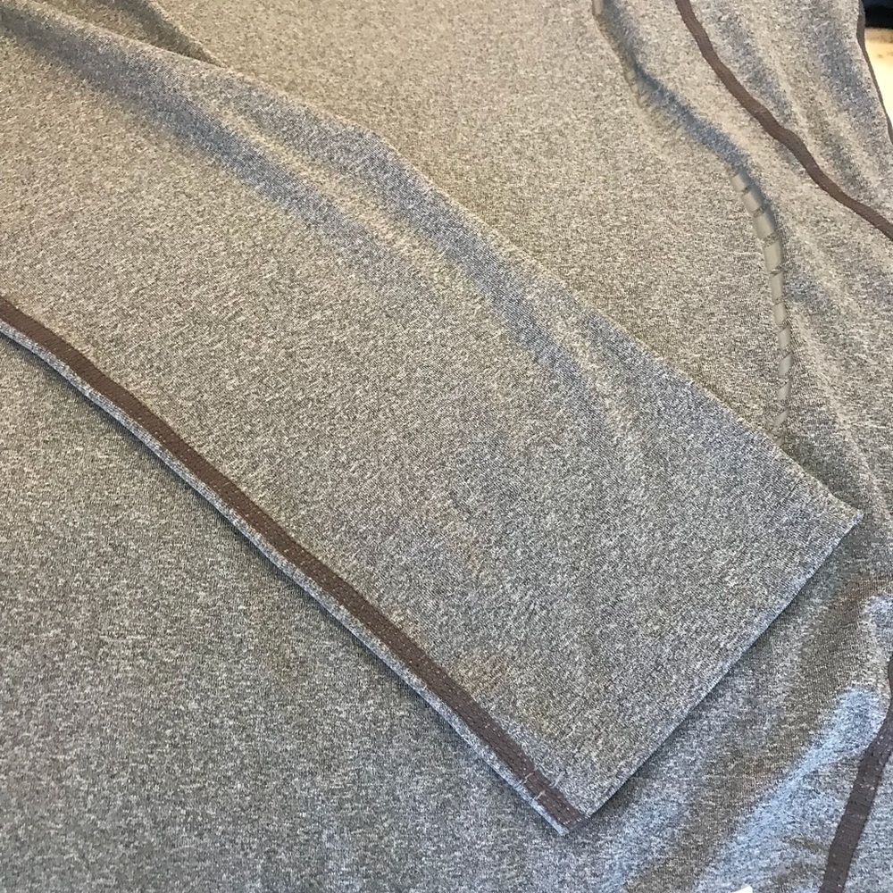 TEK GEAR LONG SLEEVE COMPRESSION TOP - Picture 7 of 8